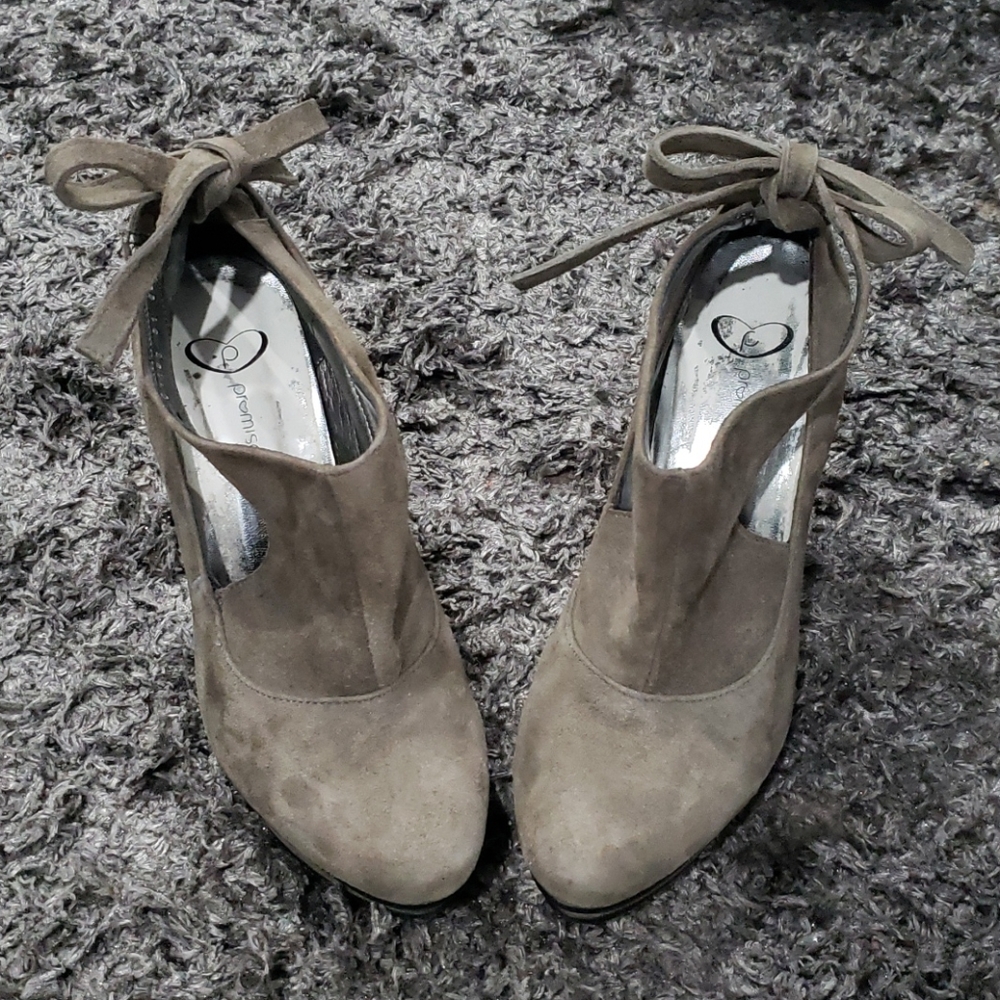 Promiscuous Tan Suede Platform Shoes Sz 8